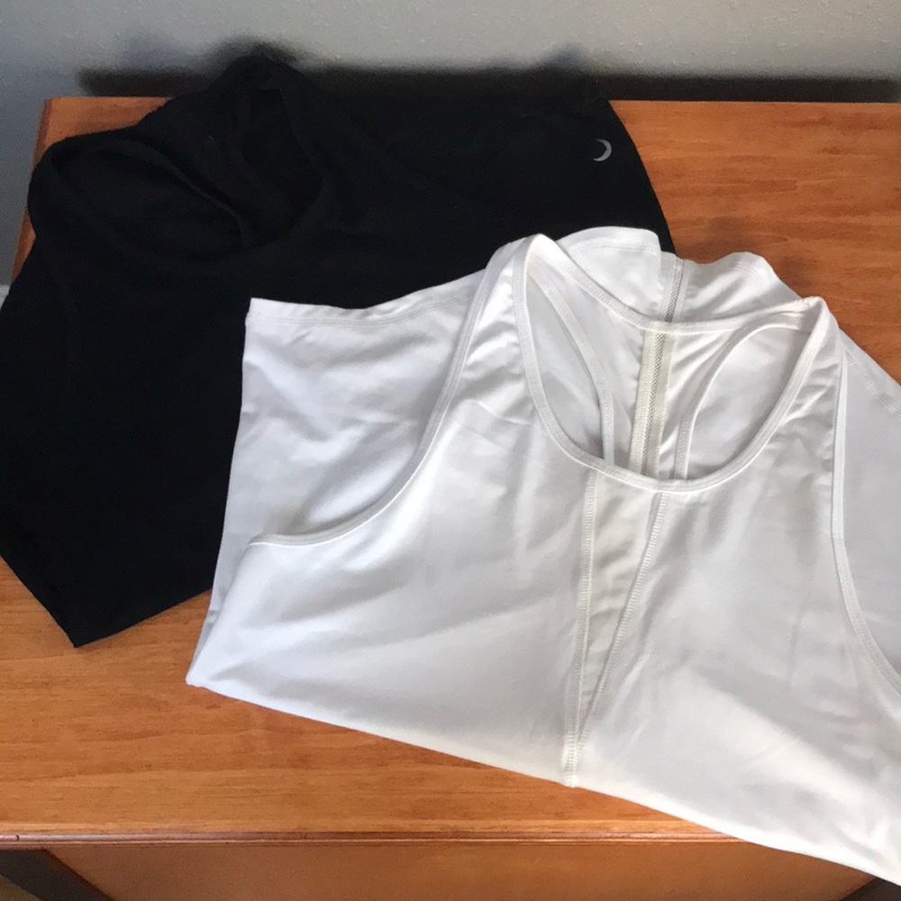 Two XL ZYIA tanks .